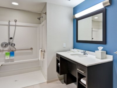 bathroom - hotel home2 suites by hilton azusa - azusa, united states of america