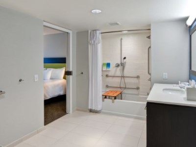 bathroom 1 - hotel home2 suites by hilton azusa - azusa, united states of america