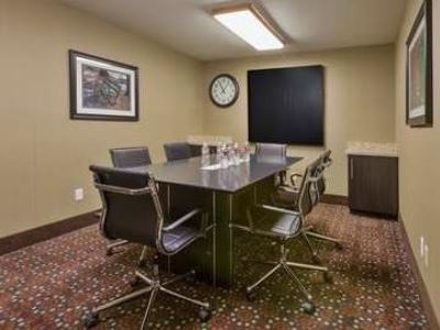 conference room - hotel hampton inn bakersfield central - bakersfield, united states of america