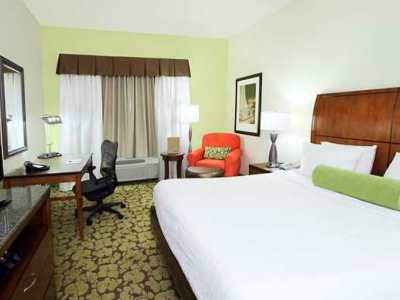 bedroom - hotel hilton garden inn calabasas - calabasas, united states of america