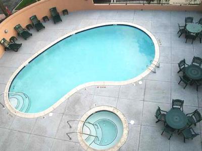 outdoor pool 1 - hotel hampton inn los angeles carson torrance - carson, united states of america
