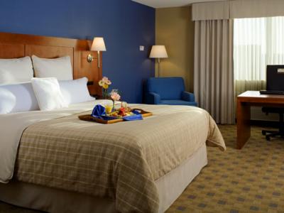 bedroom - hotel four points by sheraton la westside - culver city, united states of america