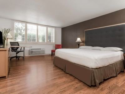 bedroom - hotel days inn by wyndham davis near uc davis - davis, united states of america