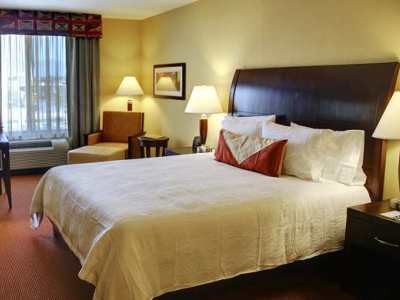 bedroom 1 - hotel hilton garden inn fontana - fontana, united states of america
