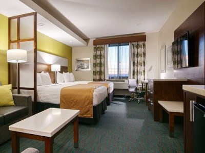 bedroom 3 - hotel best western plus gardena inn and suites - gardena, united states of america