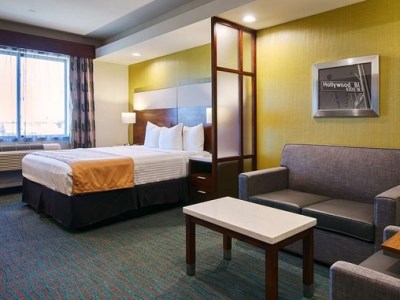 bedroom - hotel best western plus gardena inn and suites - gardena, united states of america