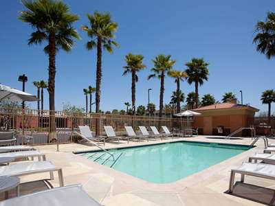 outdoor pool - hotel springhill suites lax/manhattan beach - hawthorne, united states of america