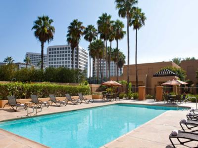 outdoor pool - hotel courtyard john wayne apt/orange county - irvine, united states of america