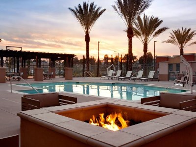 outdoor pool - hotel homewood suite hilton john wayne airport - irvine, united states of america