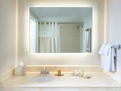 bathroom - hotel doubletree hotel irvine spectrum - irvine, united states of america