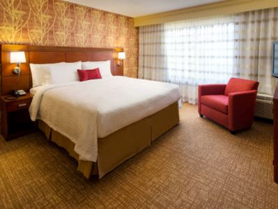 bedroom - hotel courtyard larkspur landing/marin county - larkspur, united states of america