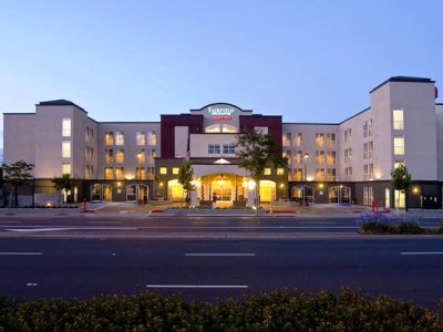 exterior view - hotel fairfield inn and suites sfo airport - millbrae, united states of america