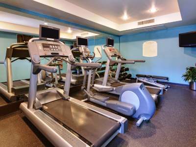 gym - hotel fairfield inn and suites sfo airport - millbrae, united states of america