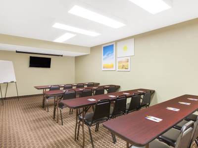conference room - hotel days inn by wyndham san jose milpitas - milpitas, united states of america