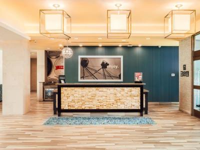 lobby - hotel hampton inn and suites mission viejo - mission viejo, united states of america