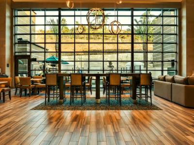 lobby 1 - hotel hampton inn and suites mission viejo - mission viejo, united states of america