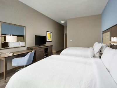 bedroom 4 - hotel hampton inn and suites napa - napa, united states of america