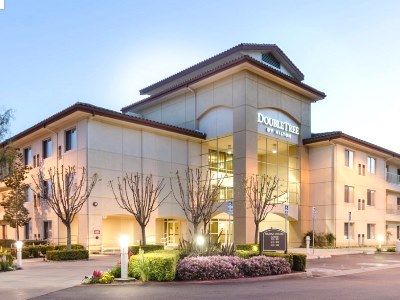 exterior view - hotel doubletree by hilton ontario airport - ontario, california, united states of america