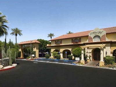 exterior view - hotel embassy suites palm desert - palm desert, united states of america