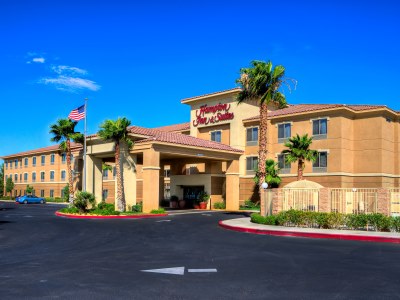 exterior view - hotel hampton inn and suites palmdale - palmdale, united states of america