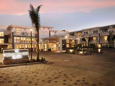 exterior view - hotel inn at pier - pismo beach, united states of america