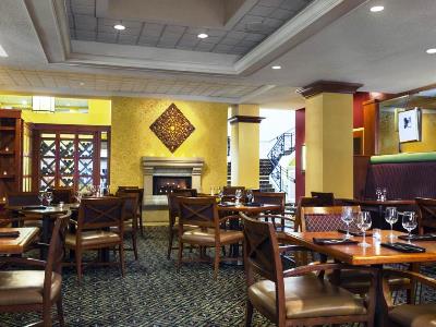 restaurant 1 - hotel doubletree by hilton sonoma wine country - rohnert park, united states of america