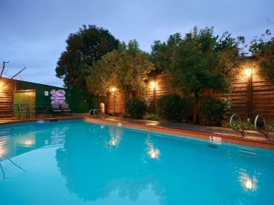 outdoor pool - hotel best western lanai garden inn and suites - san jose, united states of america