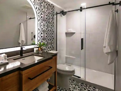 bathroom - hotel hotel virginia santa barbara, tapestry - santa barbara, united states of america