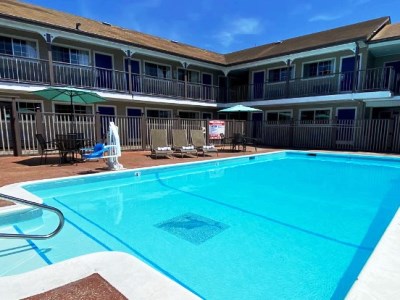 outdoor pool - hotel surestay hotel best western santa cruz - santa cruz, united states of america