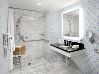 bathroom - hotel le meridien delfina santa monica - santa monica, united states of america