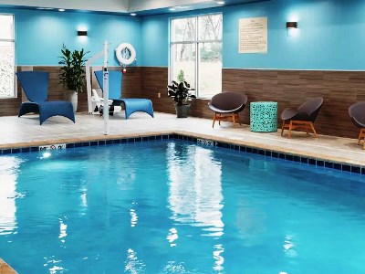 indoor pool - hotel hampton inn and suites south lake tahoe - south lake tahoe, united states of america