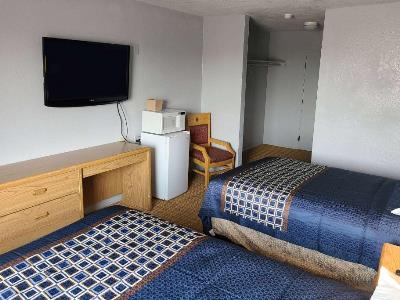 bedroom - hotel travelodge by wyndham stockton - stockton, united states of america