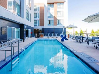 outdoor pool - hotel homewood suites sunnyvale-silicon valley - sunnyvale, united states of america