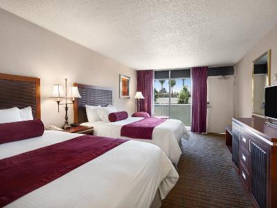 bedroom 1 - hotel ramada wyndham sunnyvale/silicon valley - sunnyvale, united states of america