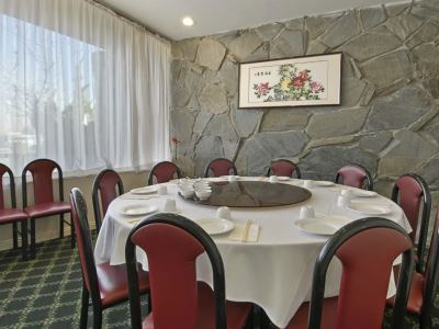 restaurant - hotel ramada by wyndham torrance - torrance, united states of america