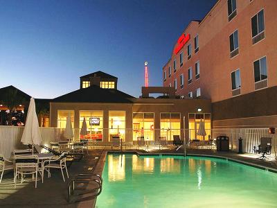 outdoor pool - hotel hilton garden inn victorville - victorville, united states of america