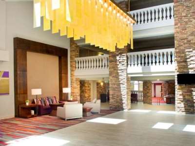 lobby - hotel embassy suites colorado springs - colorado springs, united states of america
