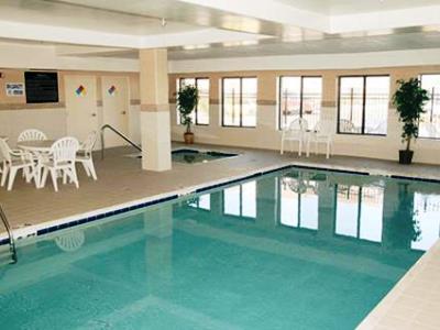 indoor pool - hotel hampton inn colorado springs airport - colorado springs, united states of america