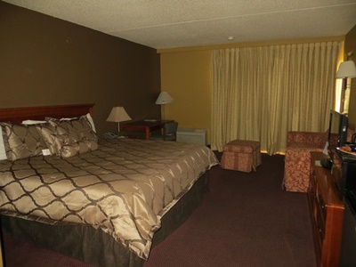 bedroom 4 - hotel days inn by wyndham garden of the gods - colorado springs, united states of america