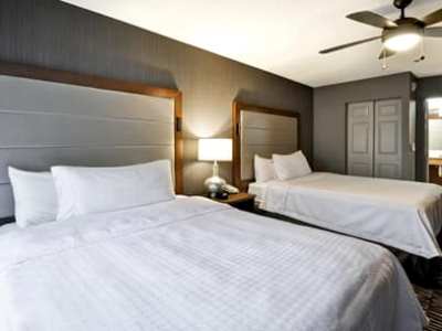 bedroom - hotel homewood suites hartford s glastonbury - glastonbury, united states of america