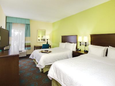 bedroom 1 - hotel hampton inn rehoboth beach - rehoboth beach, united states of america