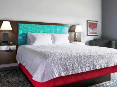 bedroom 1 - hotel hampton inn and suites alachua i-75 - alachua, united states of america