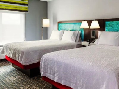bedroom 2 - hotel hampton inn and suites alachua i-75 - alachua, united states of america