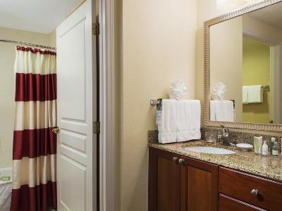 bathroom - hotel residence inn miami aventura mall - aventura, united states of america