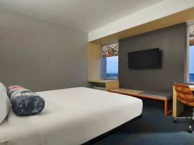 bedroom 1 - hotel aloft miami aventura - aventura, united states of america