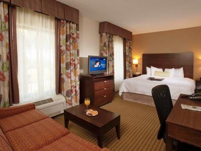 bedroom 6 - hotel hampton inn and suites boynton beach - boynton beach, united states of america