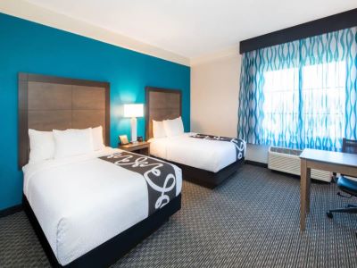 bedroom 4 - hotel la quinta inn tampa brandon regency park - brandon, florida, united states of america