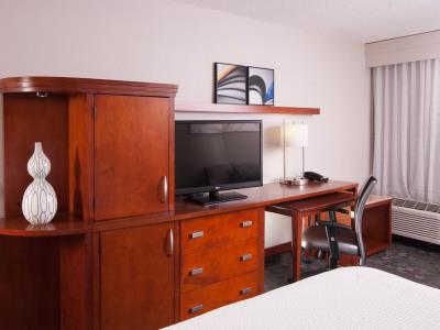 bedroom 2 - hotel courtyard by marriott miami coral gables - coral gables, united states of america