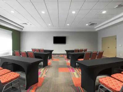 conference room - hotel home2 ste ft.lauderdale aprt-cruise port - dania beach, united states of america