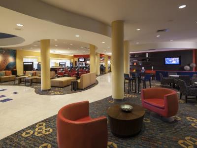 lobby 1 - hotel courtyard f lauderdale aprt cruise port - dania beach, united states of america